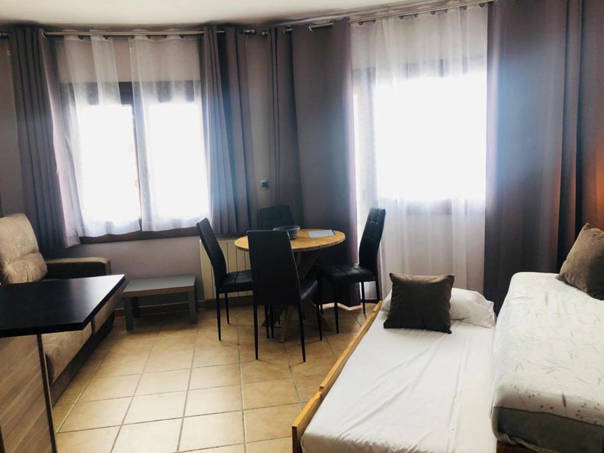 Apartamentos Pie De Pistas Mikka 3000 Pas De La Casa Exterior foto